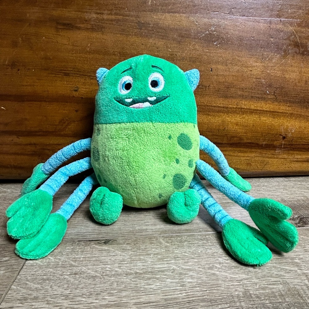 Disney Store Doc McStuffins Glo Bo Green Monster Beanie Plush 6" Discontinued